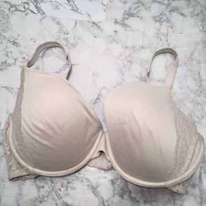 🌰Secret Treasures Cream Lace Accent Bra